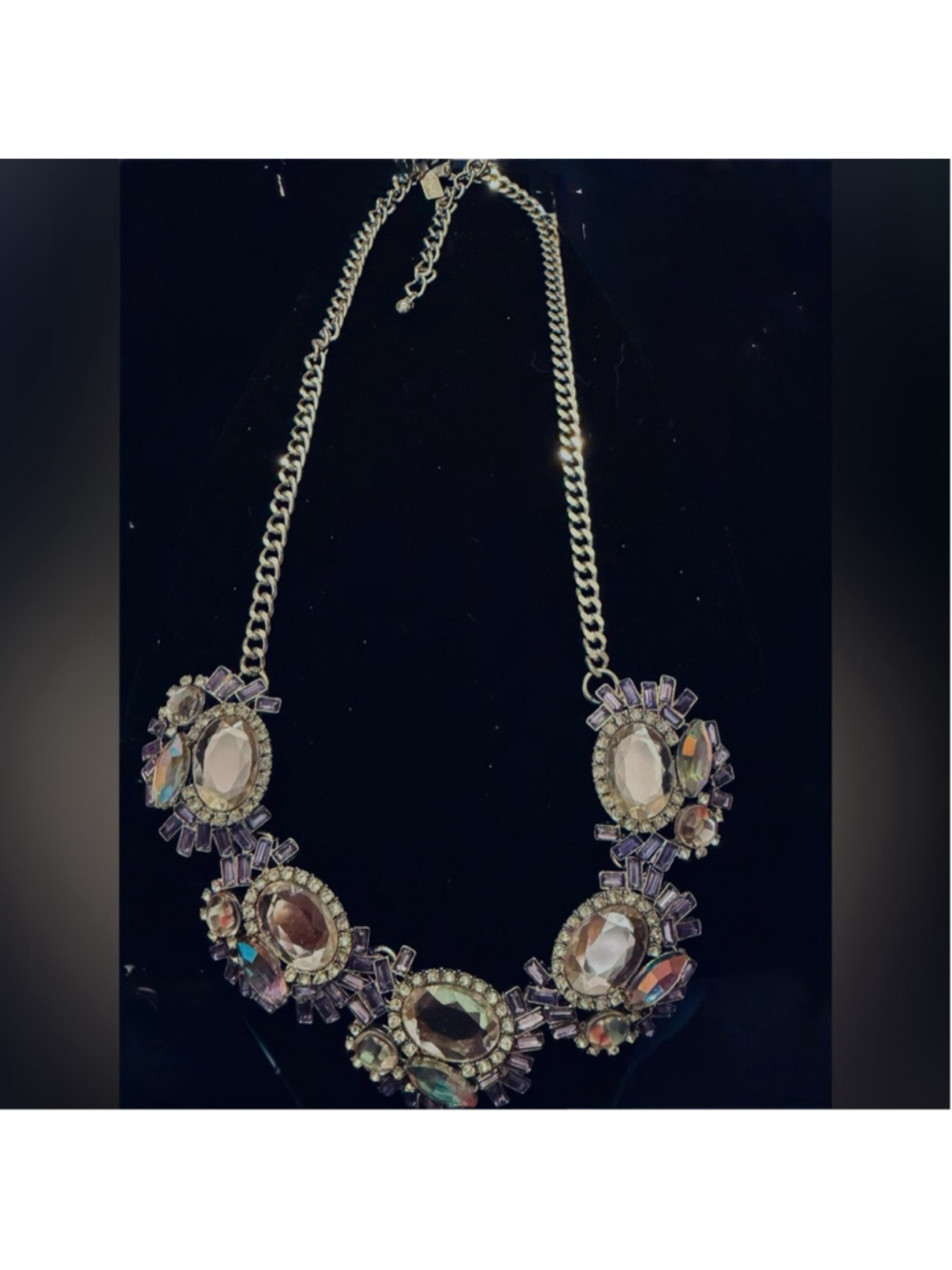 ViVI Vivi Love Statement Necklace - Picture 3 of 3